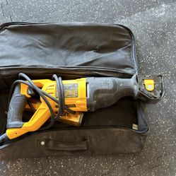 DEWALT 12 Amp Corded Variable Speed Reciprocating Saw (Reduced)