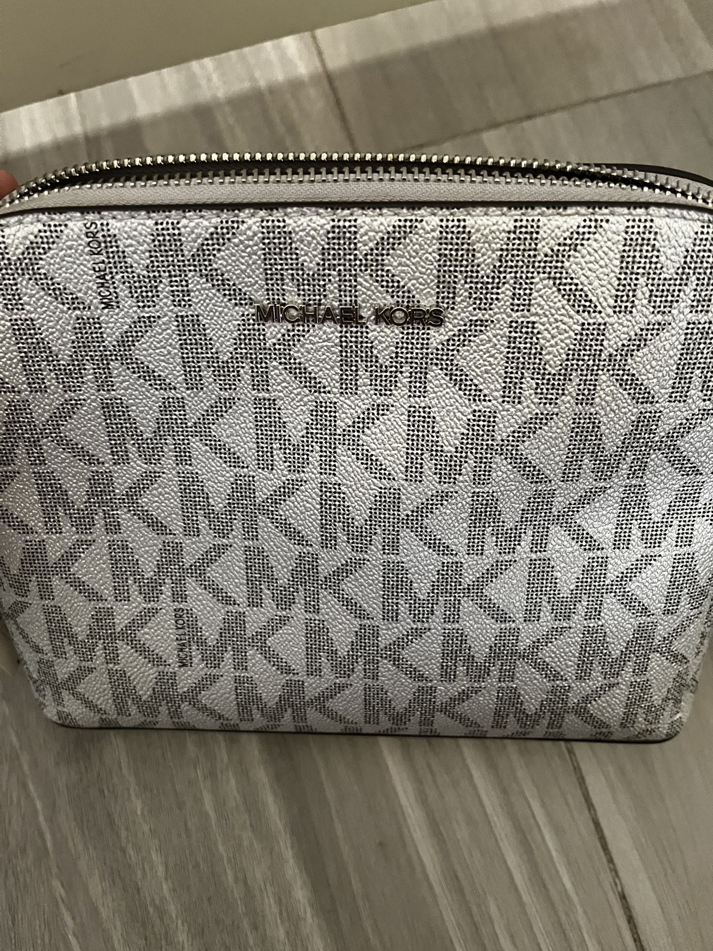 MICHAEL KORS SILVER