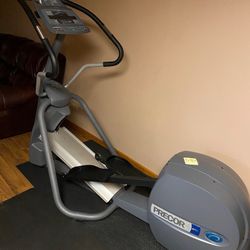 Precor EFX 5.23 Elliptical 