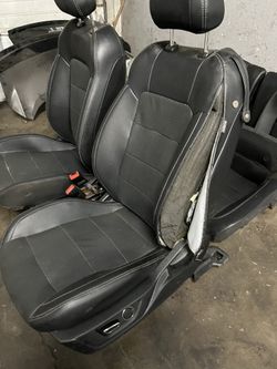 2020 Ford Mustang Leather Interior Part 