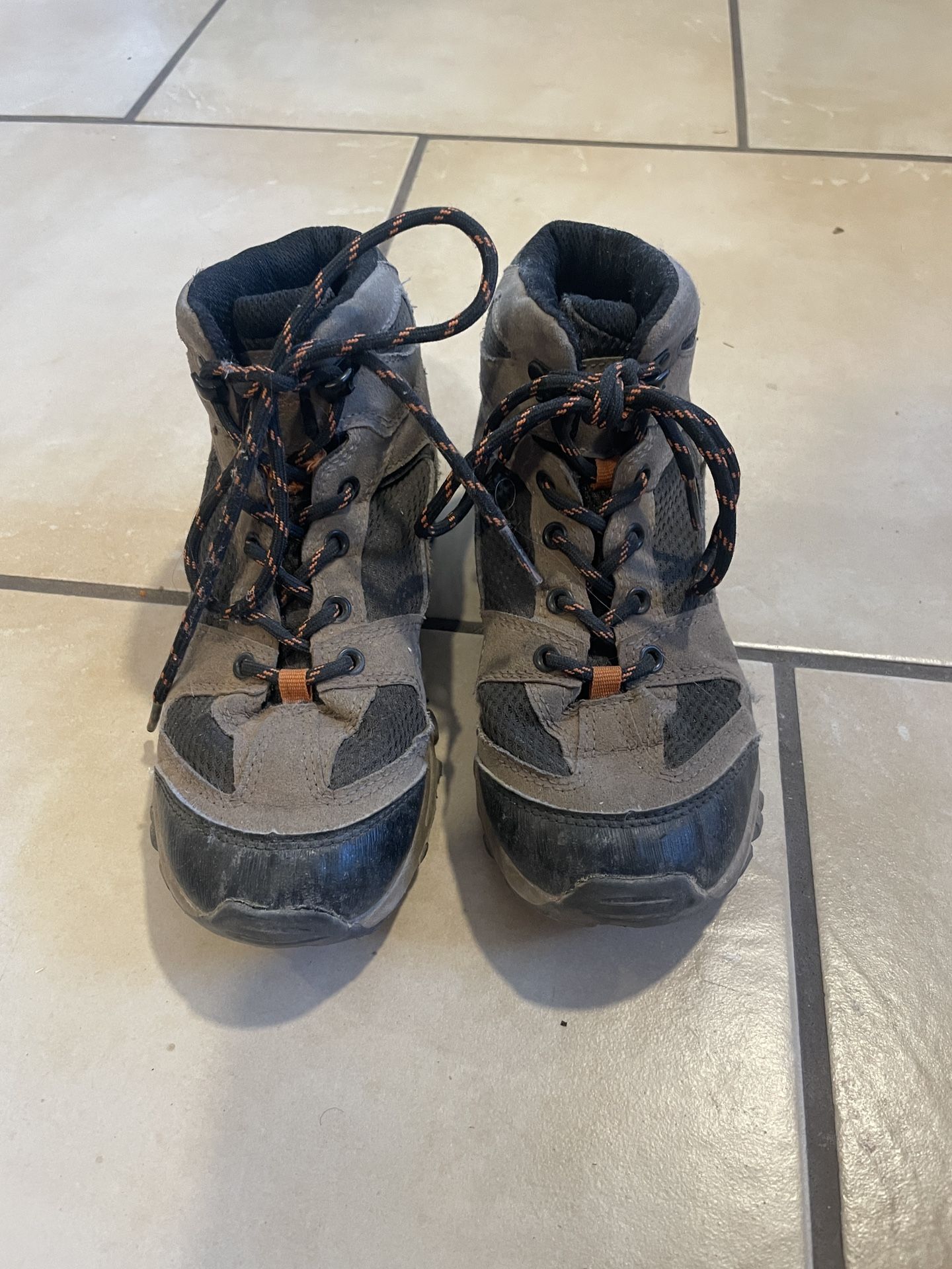 Eddie Bauer Boys Hiking Boots