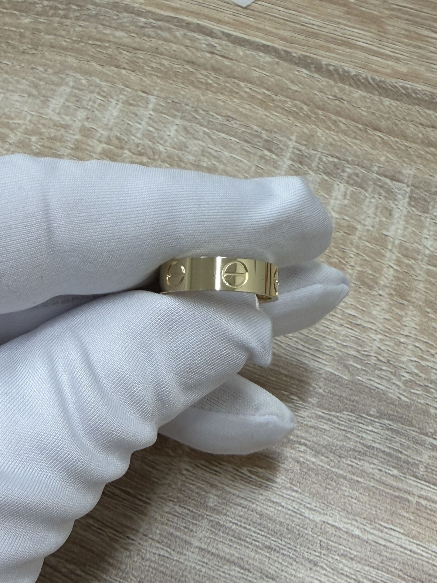 14K Yellow Gold Ring Size 7.5