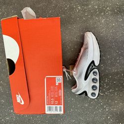 Nike Air Max DN. New