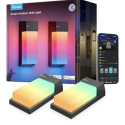 Govee Outdoor Wall Light, 1500LM Smart RGBIC Porch Lights Outdoor with 45 Scene Modes, IP65 Waterproof for Outdoor Decor, DIY, Wall Sconce Works with 