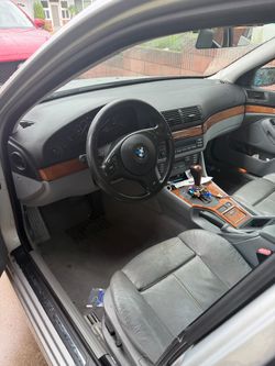 2002 BMW 530i