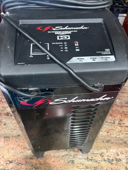 Schumacher SC1364 Heavy-Duty Battery Charger