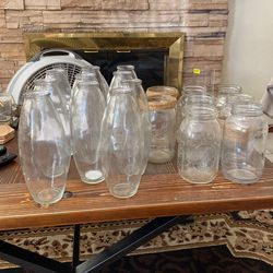 Vases And Jars Total 18 Pieces 