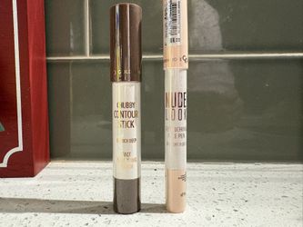 Contour And Highlighter Bundle By Celesty