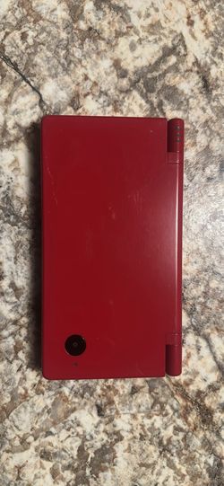 Nintendo DSi Red