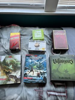 BOARD GAME LOT (read description)