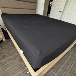 Full Size Bed
