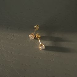 Real Good Earnings Diamonds Are  Not Real 