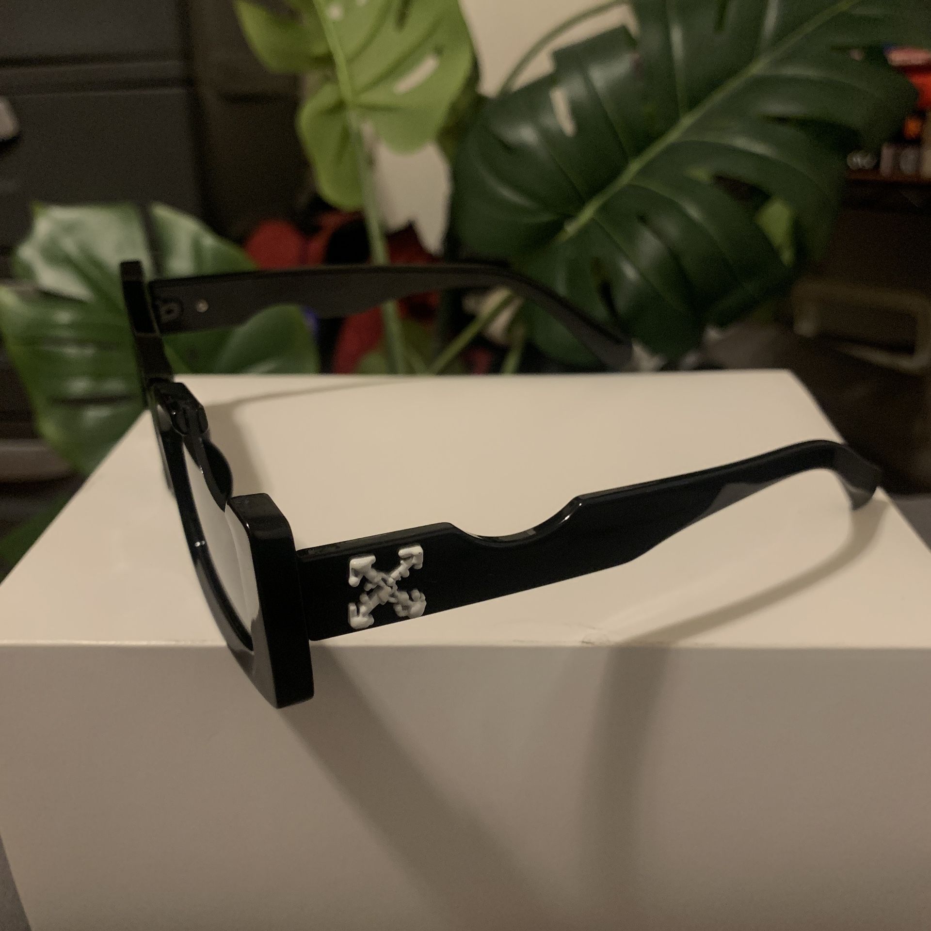 Black Cutout Off White Glasses