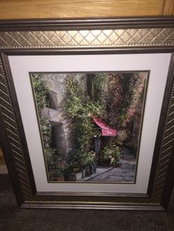 Beautiful picture with a nice frame