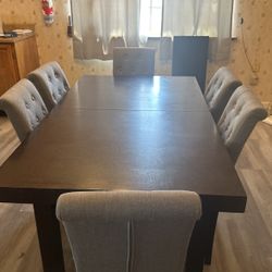 Kitchen Table And Chairs 