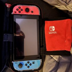 Nintendo Switch 