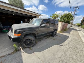 2007 Jeep Commander