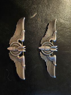 WW2 Bombardier sterling wings