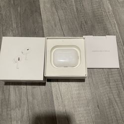 Refurbished* Apple AirPods Pro 2nd Generation with MagSafe Wireless Charging Case - White 