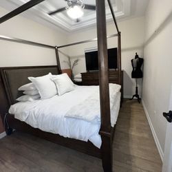 Canopy King Size Bed Set