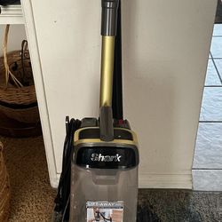 Shark Liftaway Vacuum