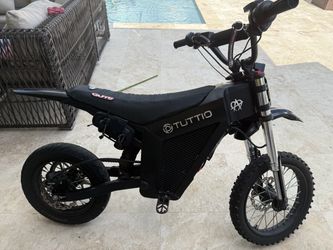 E-BIKE Tuttio (READ DESCRIPTION)