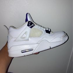Jordan 4 Metallic Purple