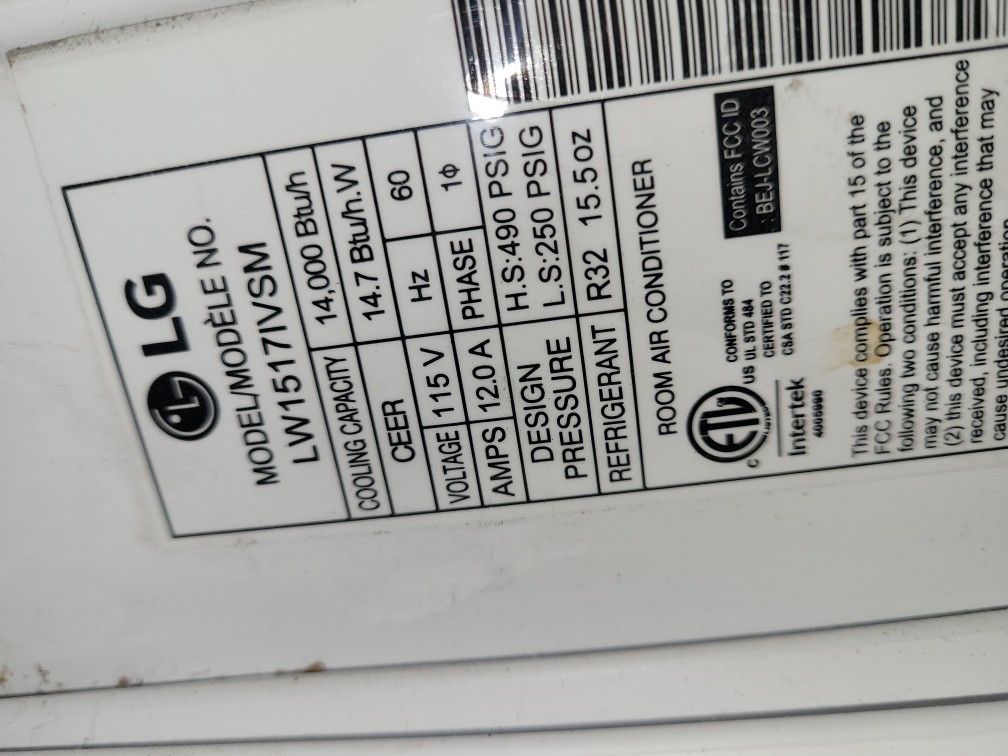 LG 14000 Btu Air Conditioner. Dual inverter with remote. Near new. $300