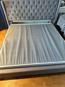King Size Bed Frame – Gray Tufted Upholstered Wingback Headboard.