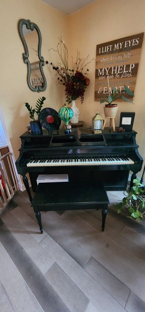 Janssen Piano