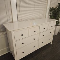 Ikea Hemnes 8 Drawer White Dresser 