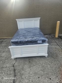 White Full Size Solid Wood Hilton Bed Frame With Brand New Full Size Plush Beautyrest Mattress And Box Spring In Plastic 