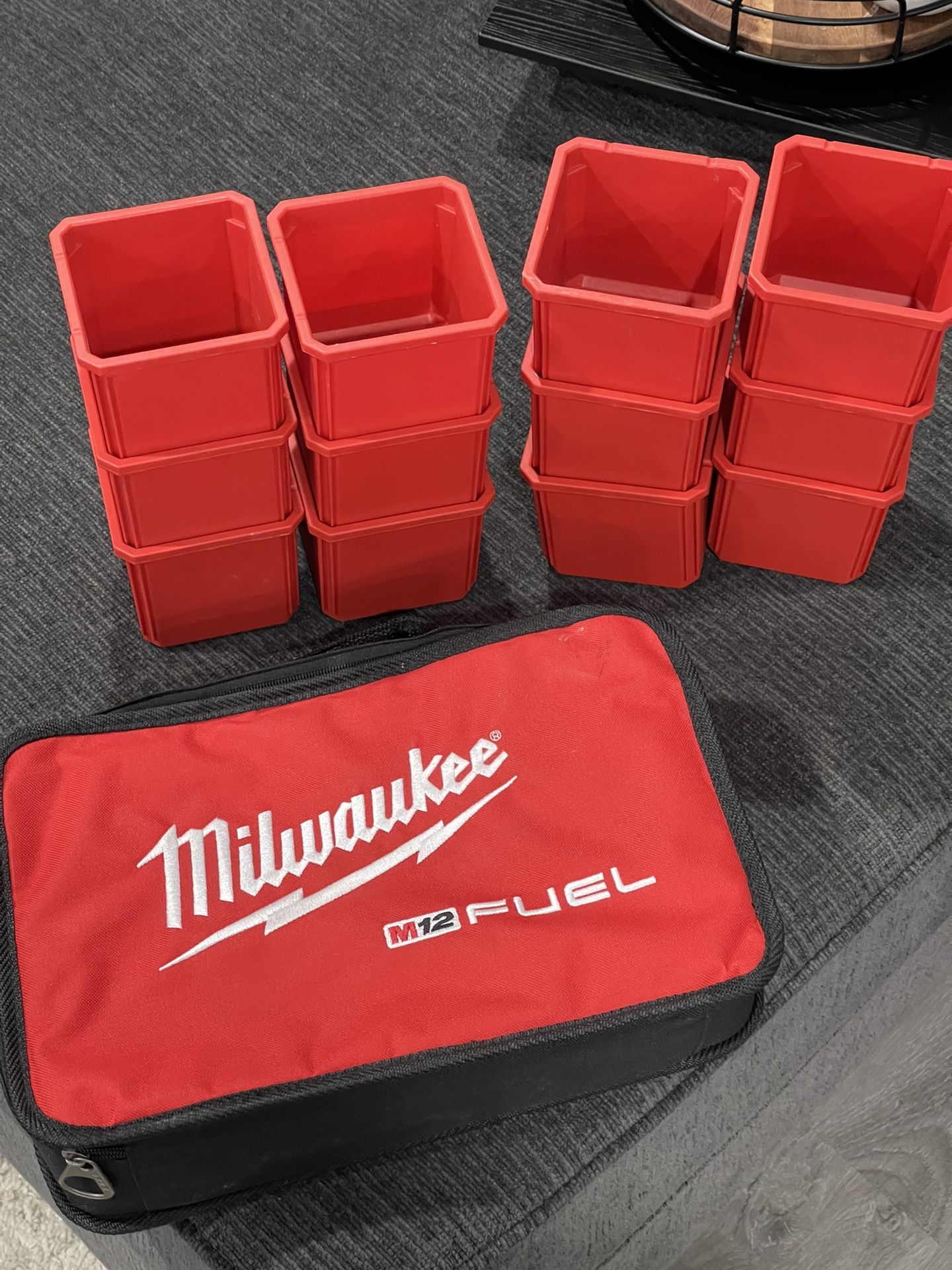 Milwaukee Bag And 12 Bins