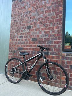 Nishiki Anasazi Hybrid Bike – Comfortable and Reliable
