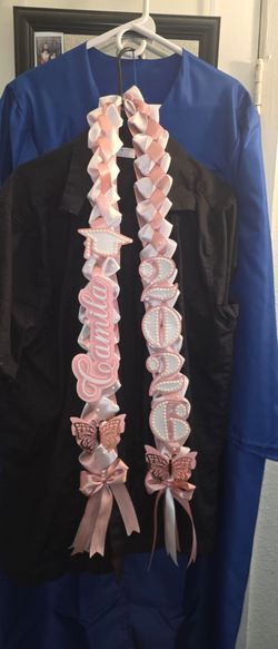 Custom leis