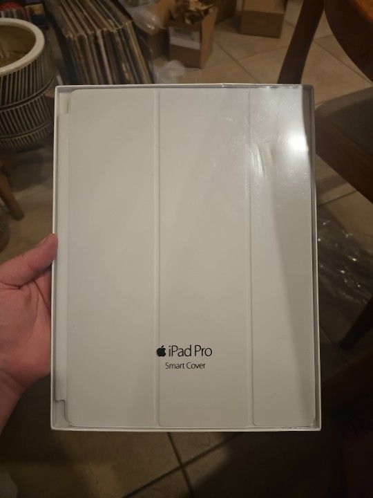 iPad Pro Smart Cover White for 1st and 2nd Generation iPad Pro 12.9 inch