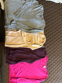 Gently Worn Long Sleeve Worthington Sweaters