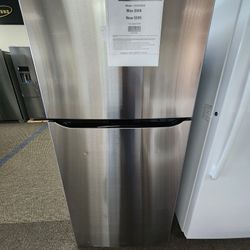 30 in. W 20 cu. ft. Top Freezer Refrigerator S Multi-Air Flow
and Reversible Door in Stainless Steel,ENERGY STAR