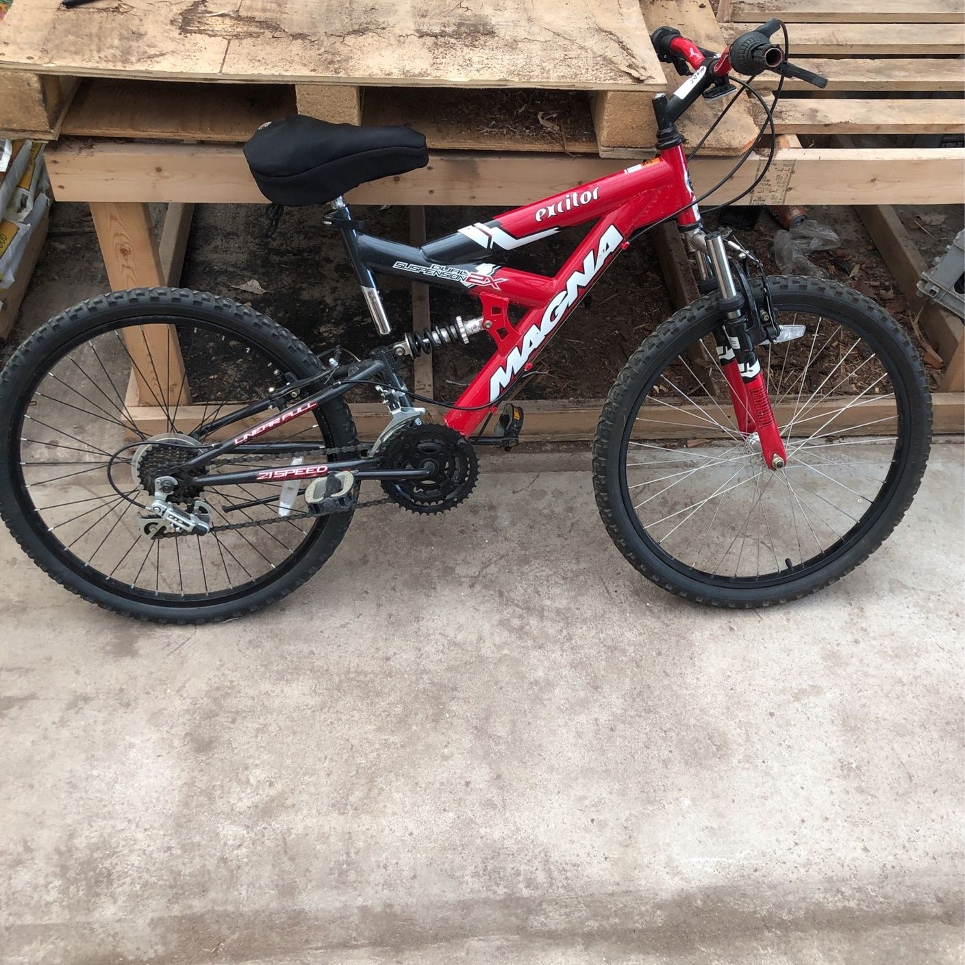 Magna Excitor 21 SPEED Bike Needs Inner tube for Sale in Crestwood IL OfferUp