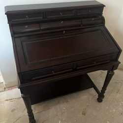 Gorgeous Secretary Writing Desk