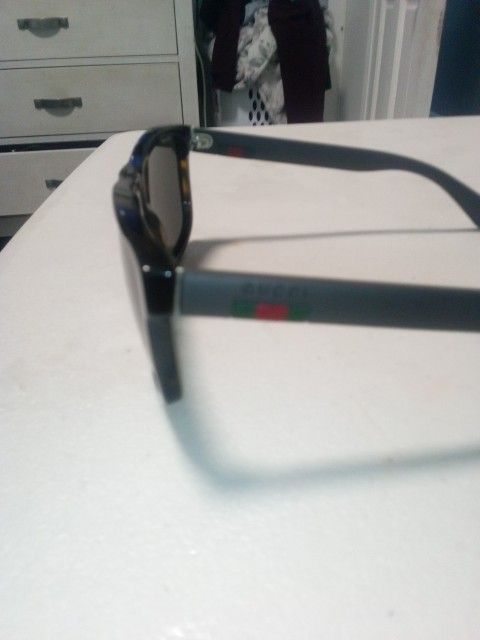 Authentic Gucci Sunglasses Mens