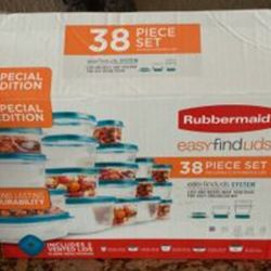 Rubbermaid 38 Piece Set 