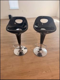 Set of 2 Black Adjustable Bar Stools
