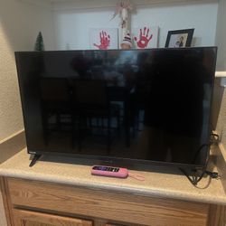ROKU TV (Phillips) 32 Inch!