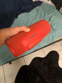 JBL charge 4