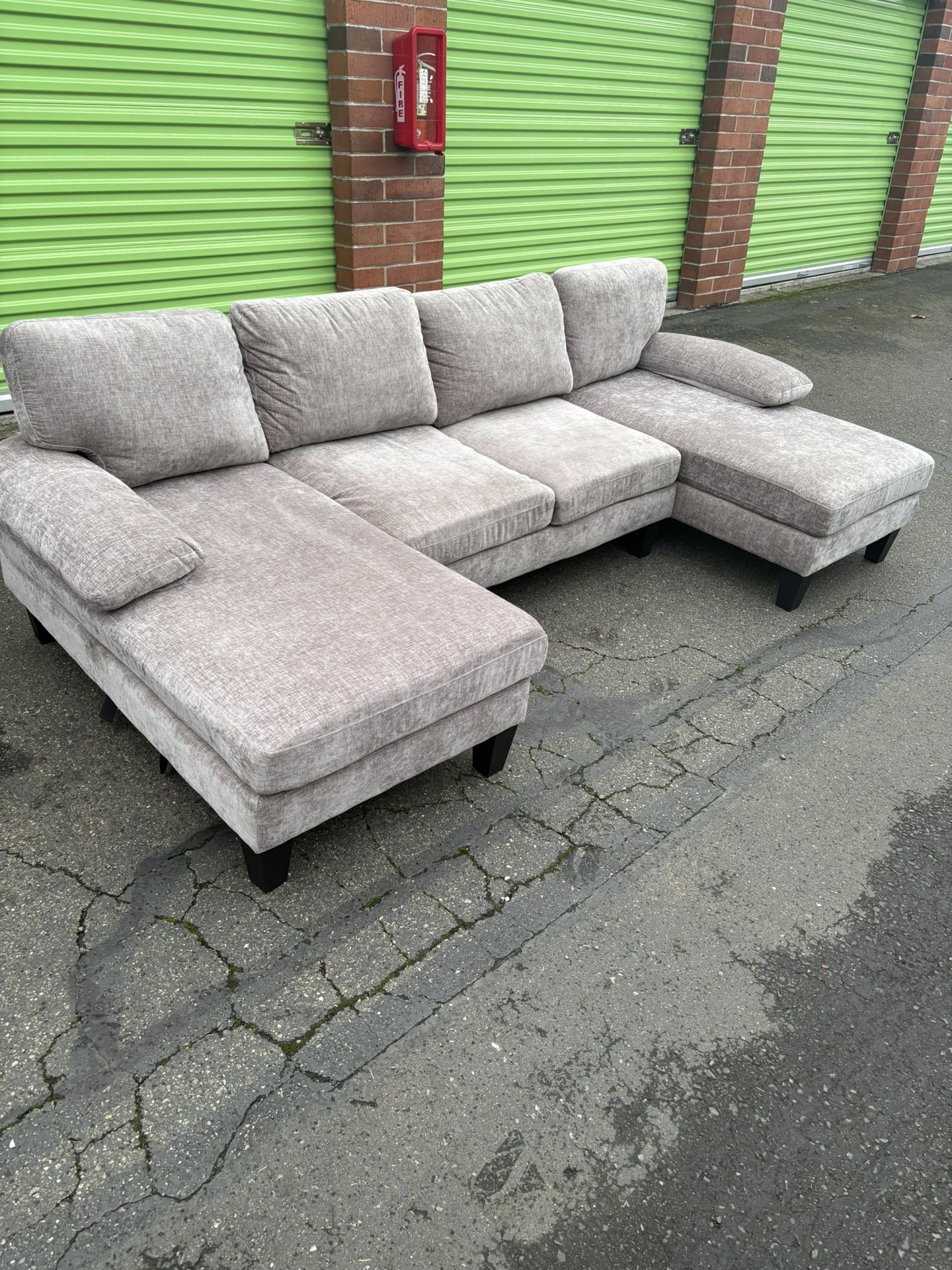 Sectional Couch ( Free Delivery )