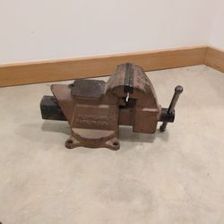 American Made Vise