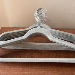 Set of 20 Brookstone 360 Degree Rotating Velvet Hangers  