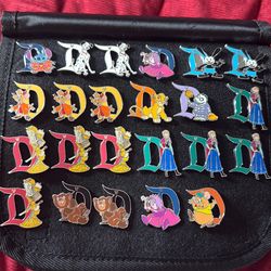 DLR hidden Mickey pin sets