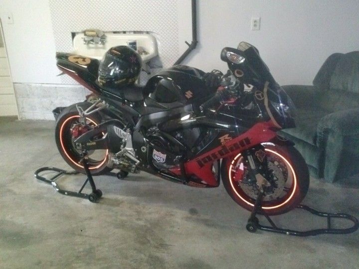 GXSR 750 FOR SALE